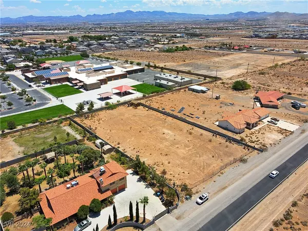 Las Vegas, NV 89124,Redwood