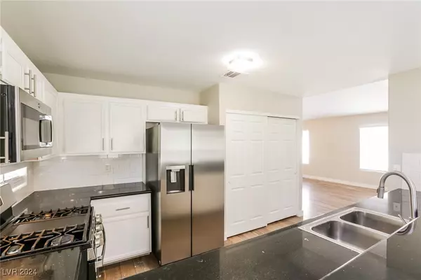 Las Vegas, NV 89142,2204 Metalwood CT