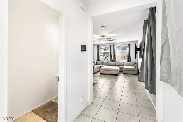 North Las Vegas, NV 89031,5652 Salt Rock ST