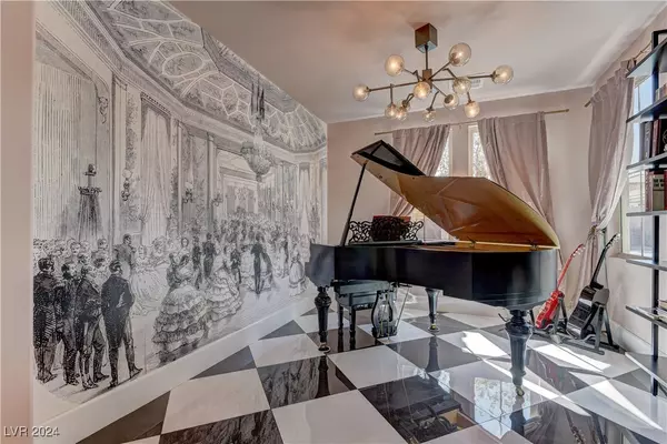Las Vegas, NV 89178,7476 Mezzanine View AVE