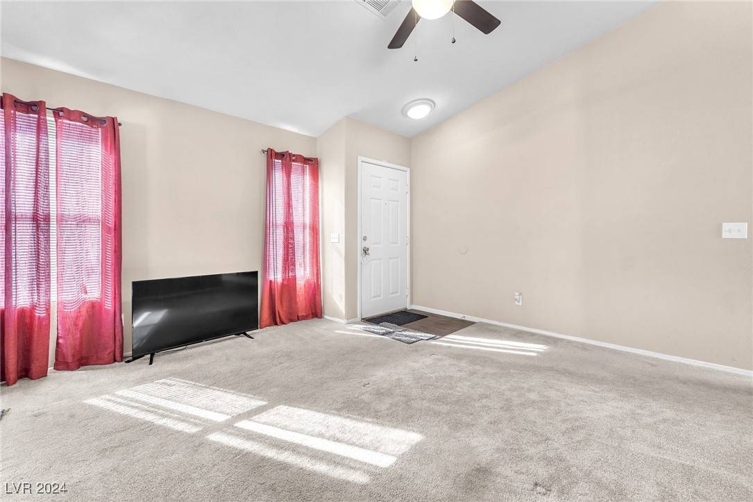 Las Vegas, NV 89156,2846 Mount Hope DR