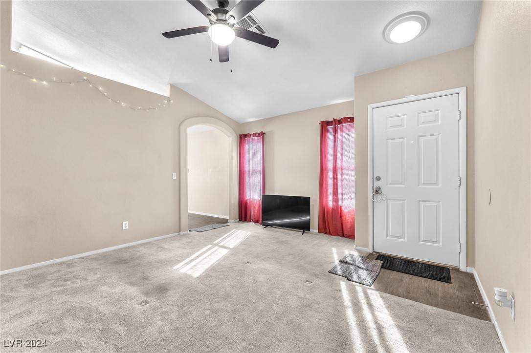 Las Vegas, NV 89156,2846 Mount Hope DR