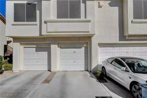 Las Vegas, NV 89149,4810 Black Bear RD #202