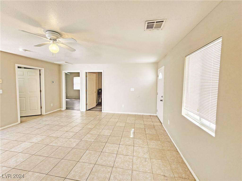 Pahrump, NV 89048,2681 Canyon ST #D