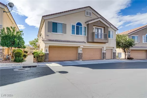 2483 April Breeze LN, Henderson, NV 89002