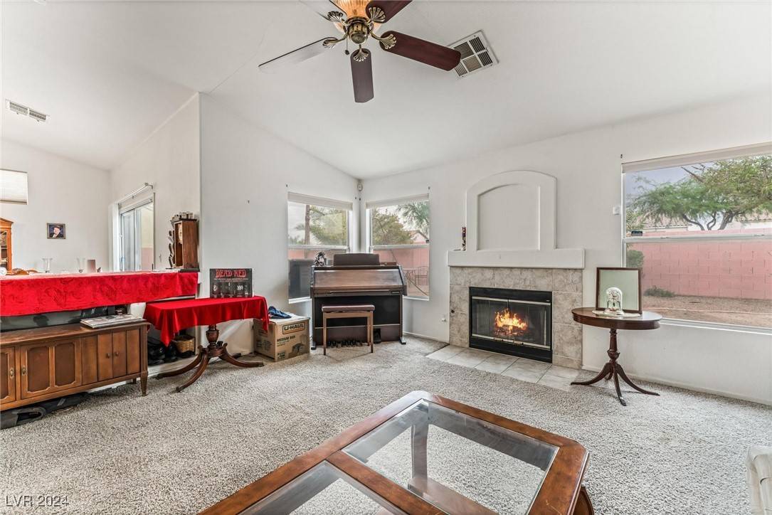 North Las Vegas, NV 89032,4102 Hemphill ST