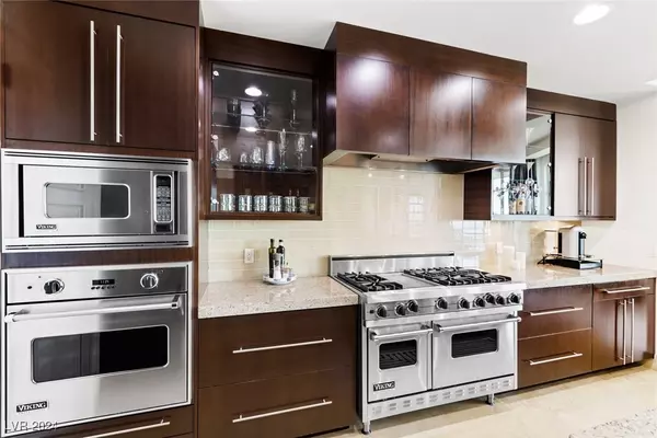 Las Vegas, NV 89145,9101 Alta DR #1007