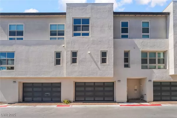 639 Spotted Falcon ST, Las Vegas, NV 89138