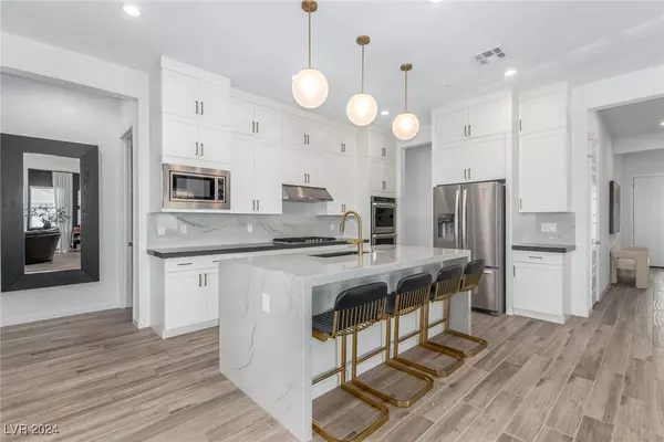Henderson, NV 89044,3367 Peak View AVE