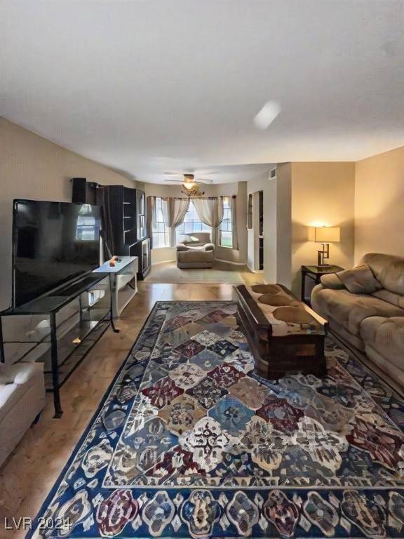 Las Vegas, NV 89117,3245 Crystal Pool DR