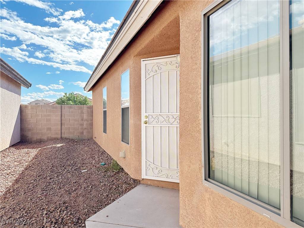 Las Vegas, NV 89122,6495 Coldwater Bay DR