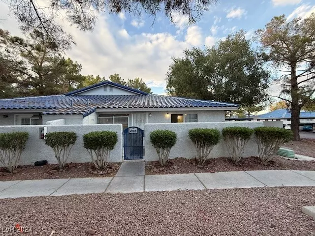 Las Vegas, NV 89108,2121 Chertsey DR #D