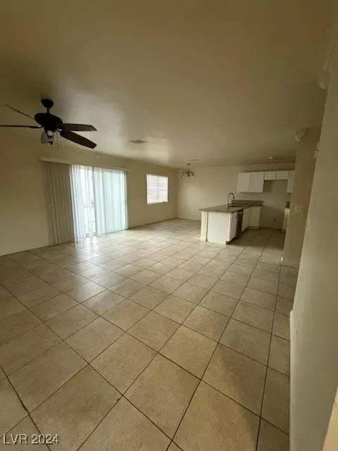 Las Vegas, NV 89115,3923 Via Lucia DR