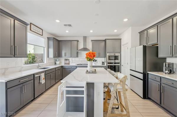 Las Vegas, NV 89141,10172 Magnolia Creek ST
