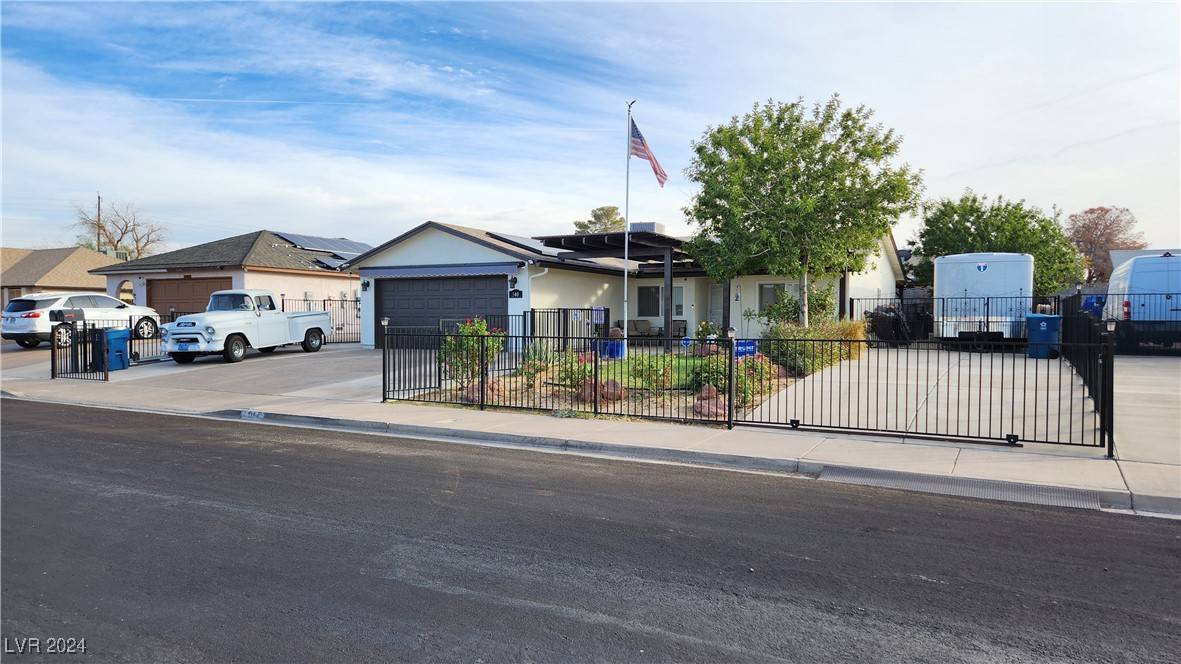 Henderson, NV 89011,540 E Rolly ST
