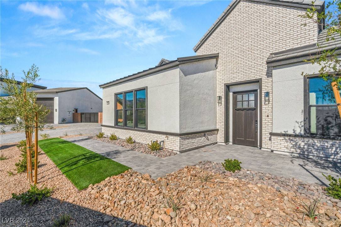Las Vegas, NV 89149,6380 Leeland CT