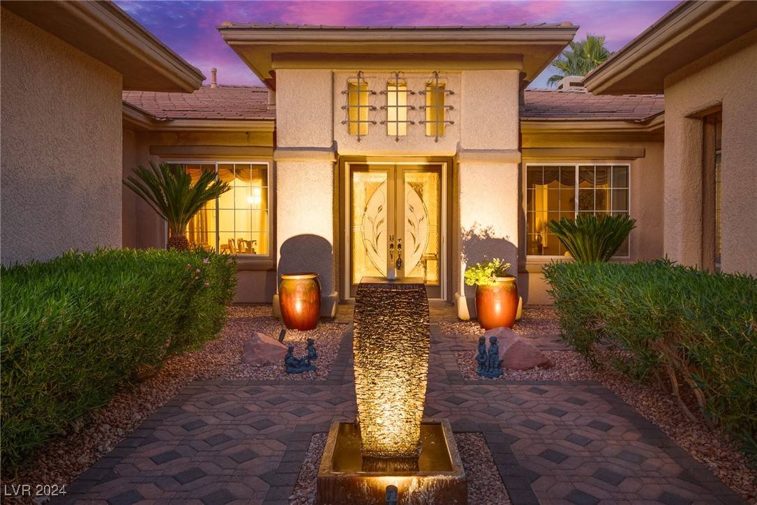 10480 Premia PL,  Las Vegas,  NV 89135