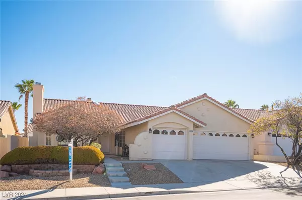 8225 Point View CT, Las Vegas, NV 89128
