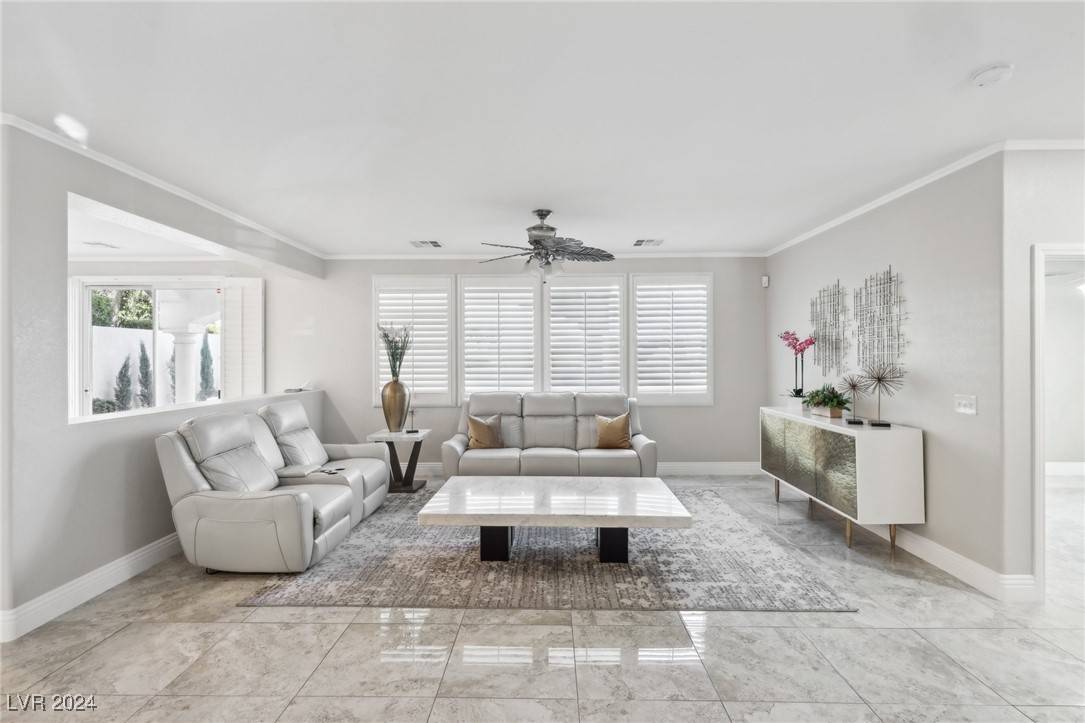Henderson, NV 89002,22 Tuber Rose CT