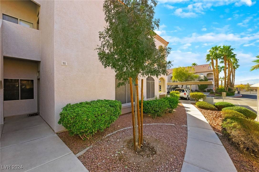 Henderson, NV 89052,700 Carnegie ST #1512