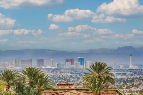 Las Vegas, NV 89156,7165 Madonna DR