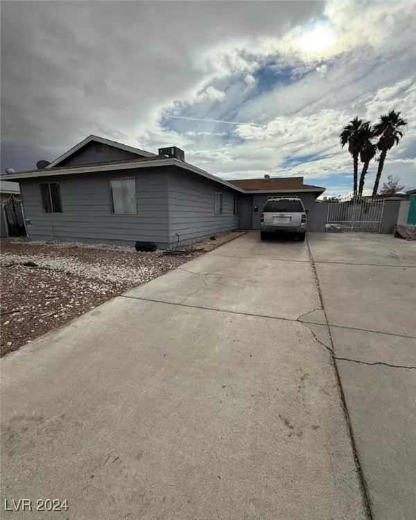 4671 Rita DR, Las Vegas, NV 89121