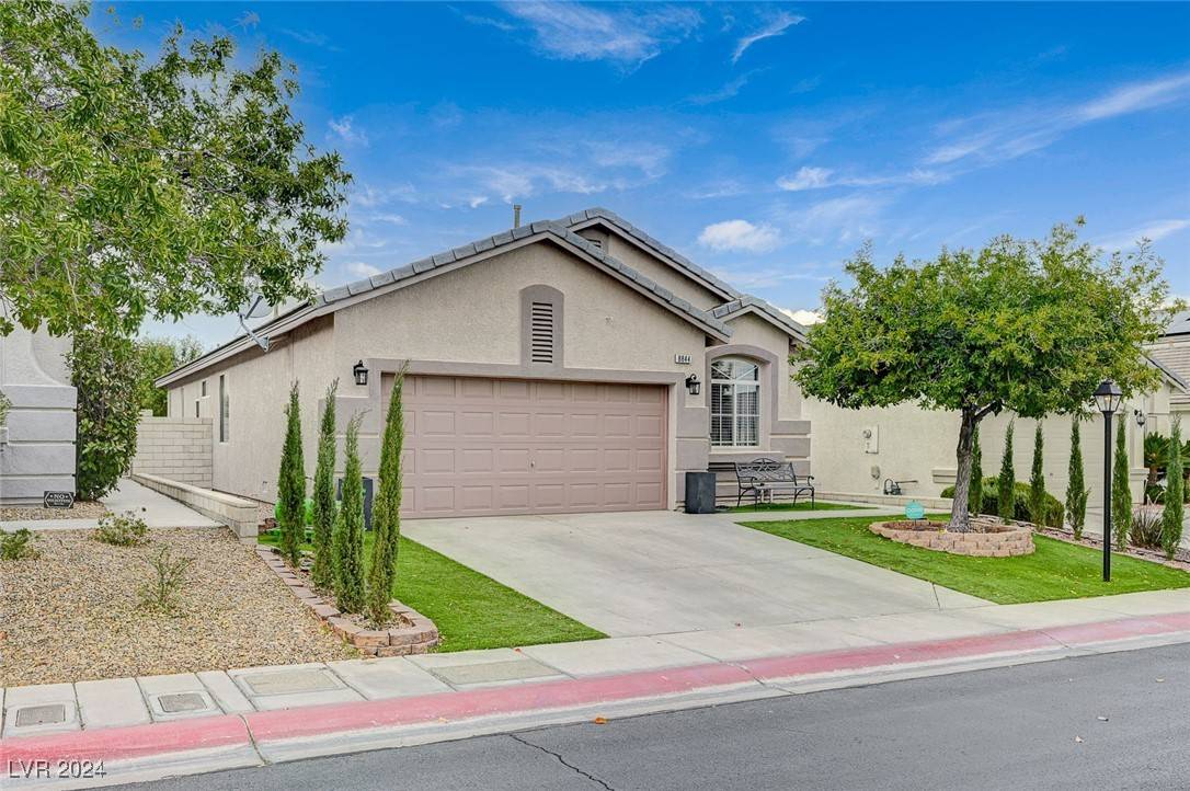 Las Vegas, NV 89143,8844 Square Knot AVE