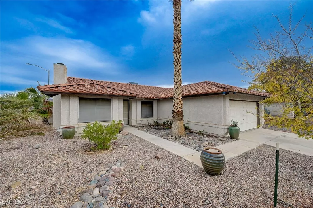 Henderson, NV 89015,180 Lido CIR