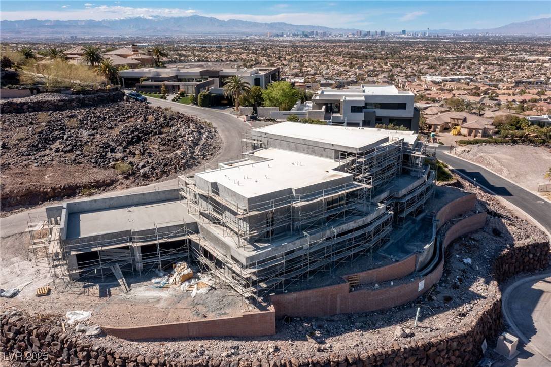 Henderson, NV 89012,1487 Reims DR