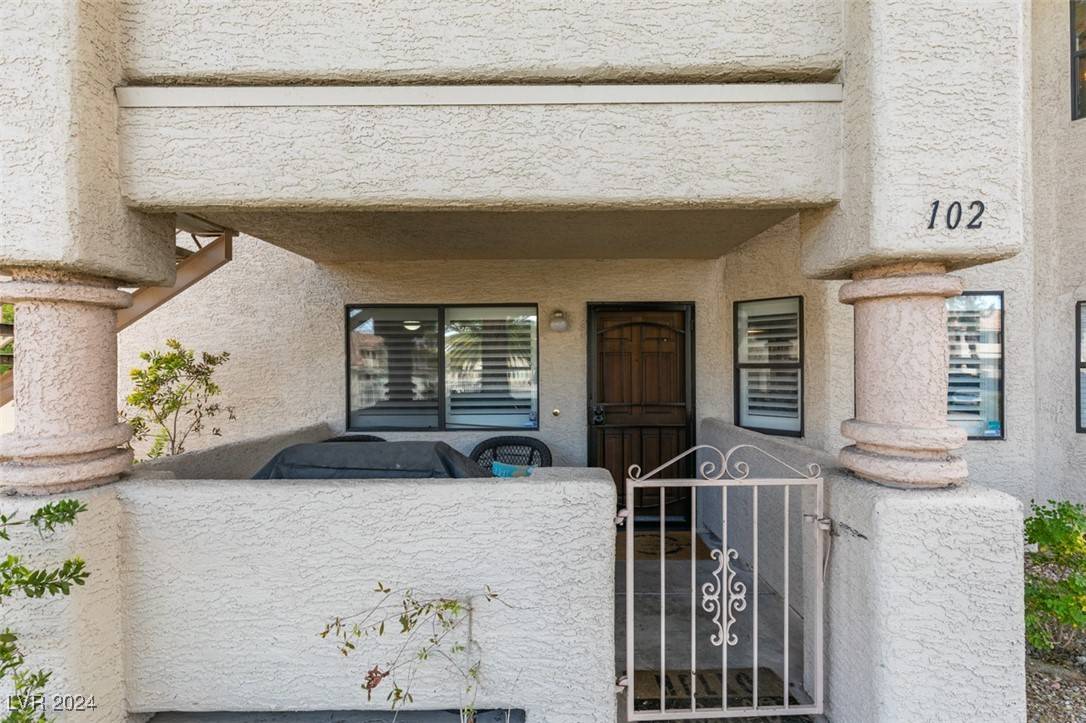 1104 Falconhead LN #102, Las Vegas, NV 89128