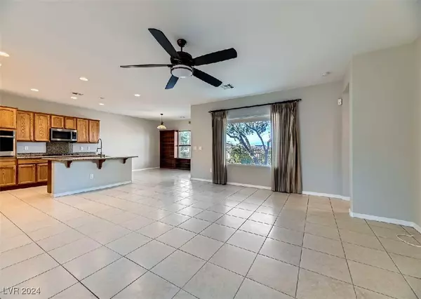 Henderson, NV 89044,2191 Waterton Rivers DR