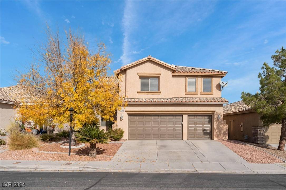 8216 Valley Stream AVE, Las Vegas, NV 89131