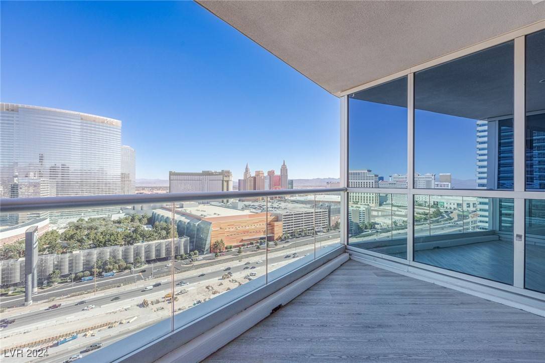 4575 Dean Martin DR #2211, Las Vegas, NV 89103