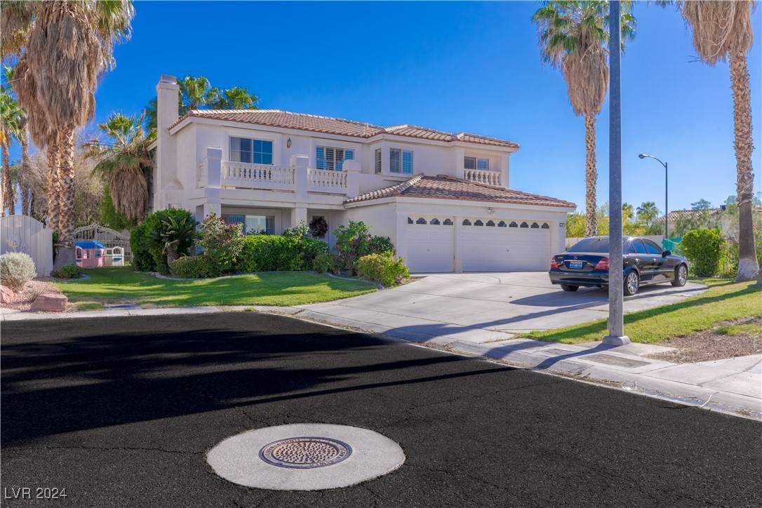 1819 Wild Indigo CT, Las Vegas, NV 89123