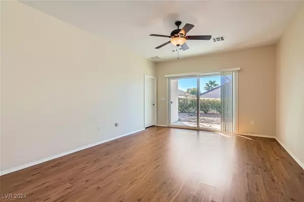 Henderson, NV 89044,2347 Tranquil Moon ST