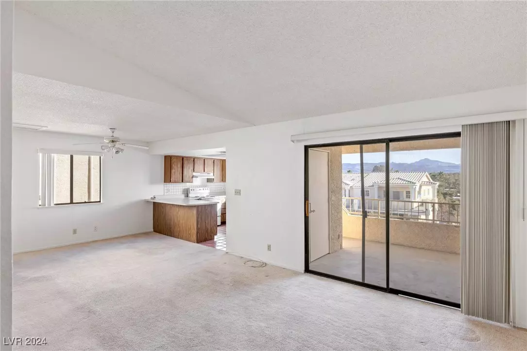 Henderson, NV 89014,1965 Scimitar DR #0