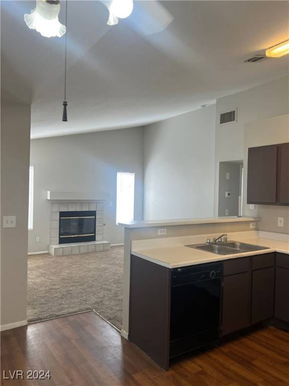 Las Vegas, NV 89121,4611 KRISSYLOUISE WAY #C