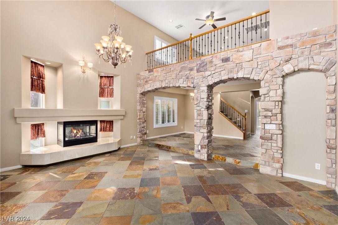 Las Vegas, NV 89139,8461 Moondance Cellars CT