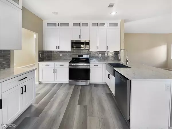 Henderson, NV 89012,256 Camelback Ridge AVE