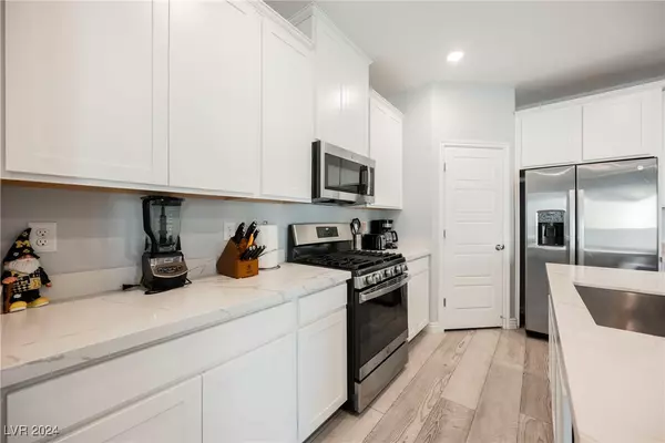 Las Vegas, NV 89141,9998 Caton CT