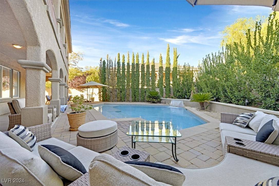 Henderson, NV 89044,2738 Kingclaven DR