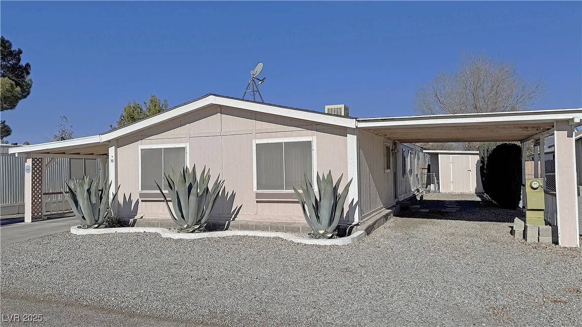 Pahrump, NV 89048,70 W Russell RD