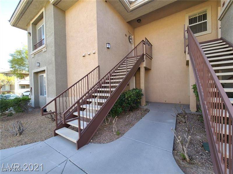 905 Domnus LN #102, Las Vegas, NV 89144
