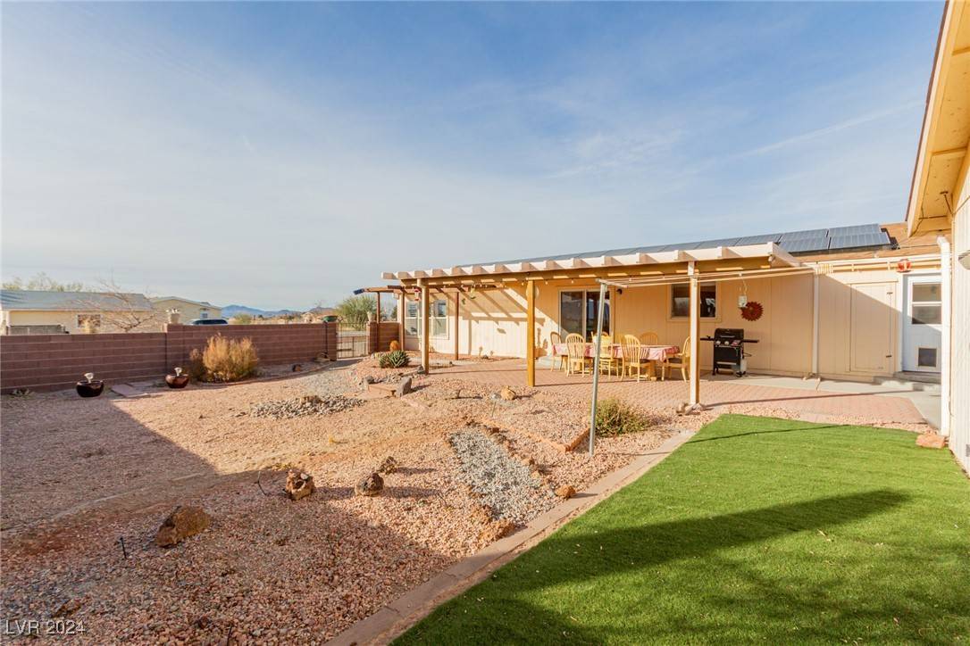 Pahrump, NV 89048,2391 Cactus ST