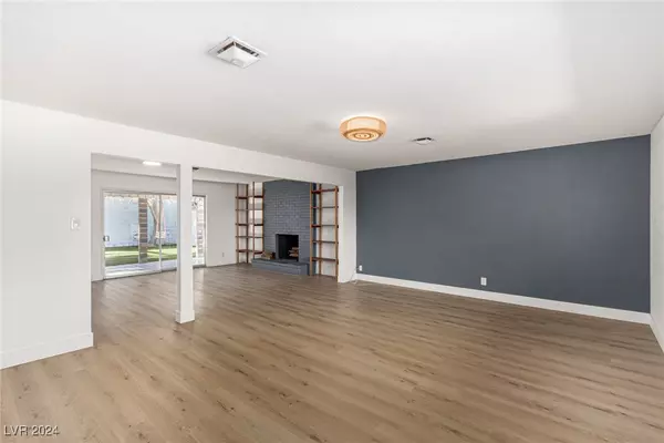 Las Vegas, NV 89104,1408 S 16th ST