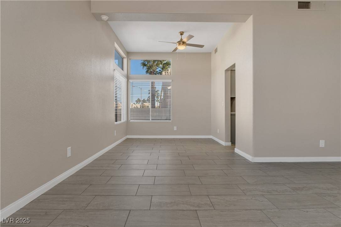 Henderson, NV 89074,68 Moonrise WAY