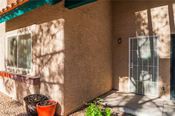 Las Vegas, NV 89146,6750 Del Rey AVE #122