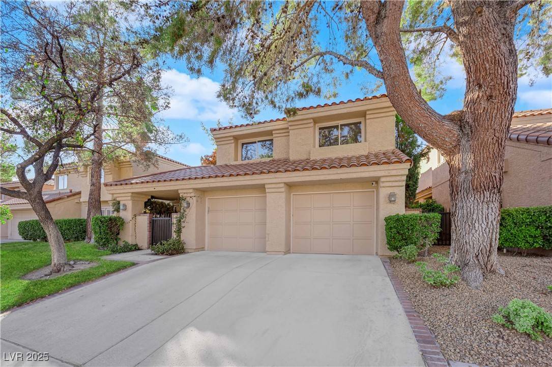 Las Vegas, NV 89113,4941 Tierra Del Sol DR