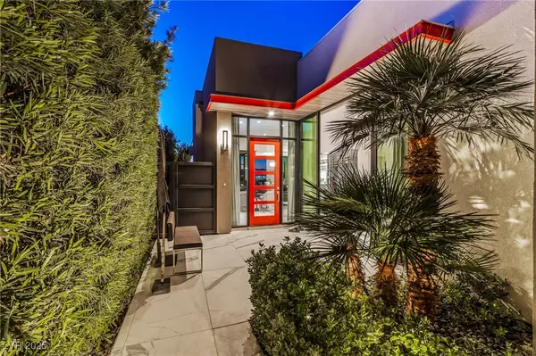 Henderson, NV 89012,371 Tranquil Peak CT