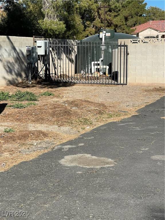 Las Vegas, NV 89139,3284 W Pebble RD